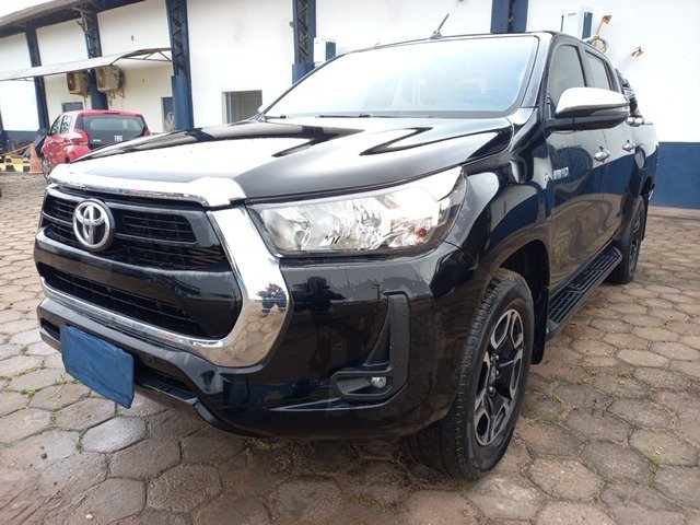 TOYOTA HILUX CD SRV