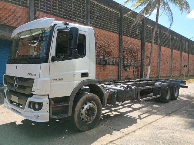 MERCEDES-BENZ - ATEGO 2426 CE